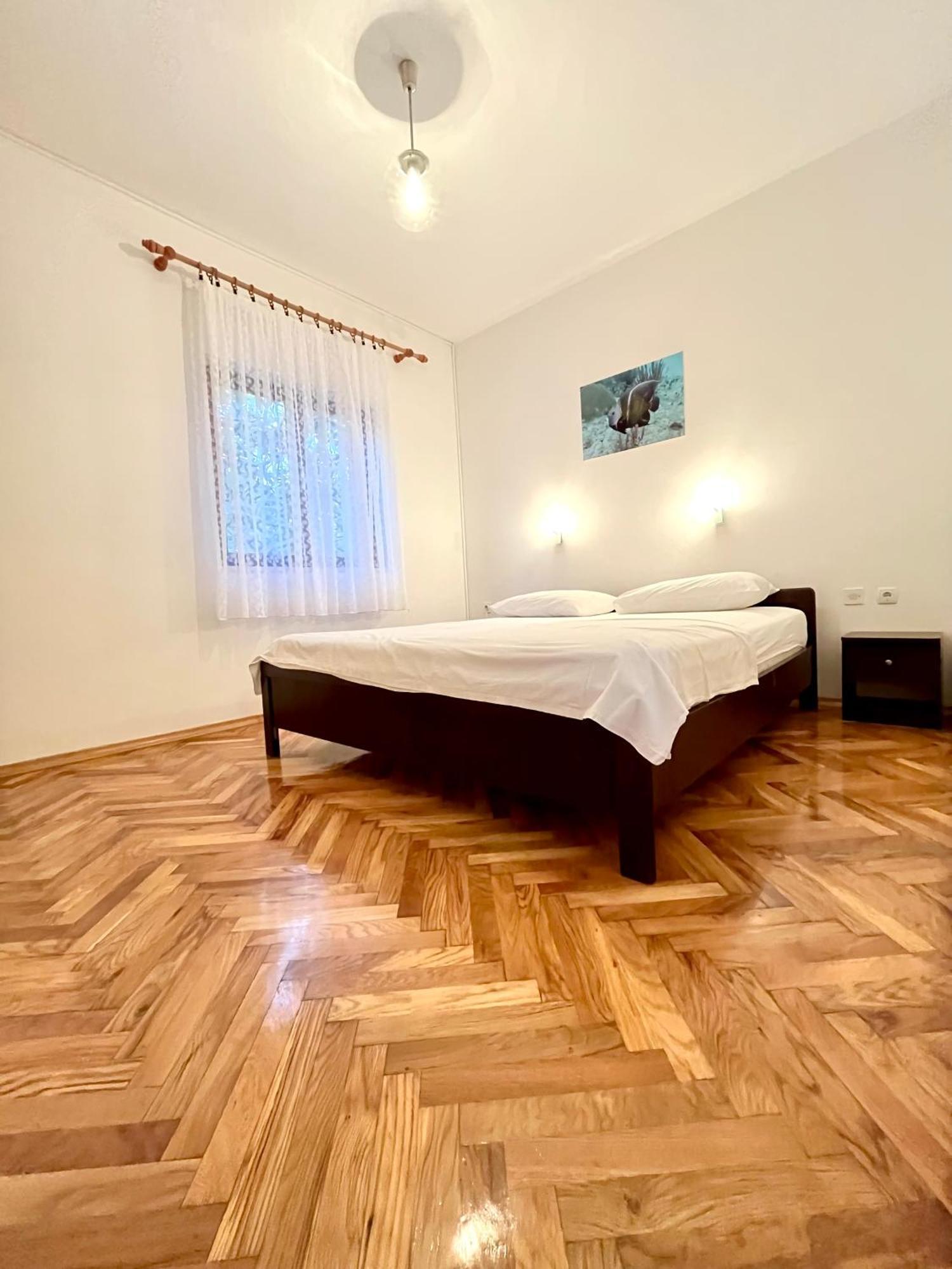 Apartments Martina Primošten Eksteriør billede