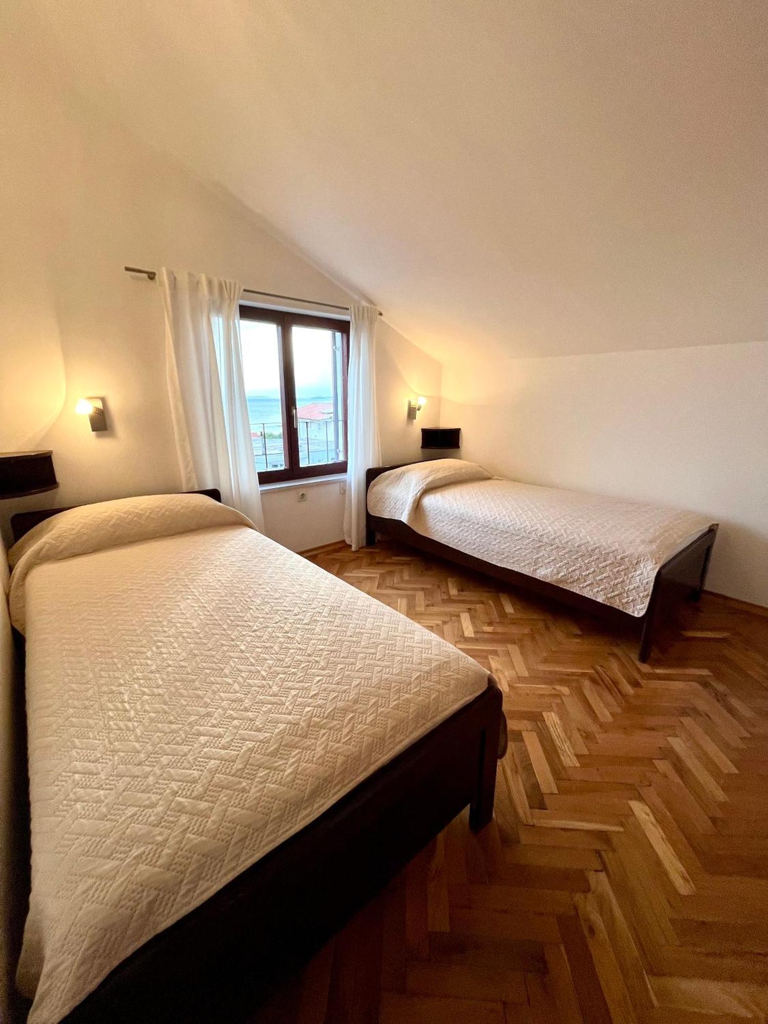 Apartments Martina Primošten Eksteriør billede