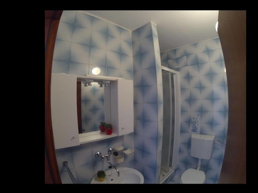Apartments Martina Primošten Eksteriør billede